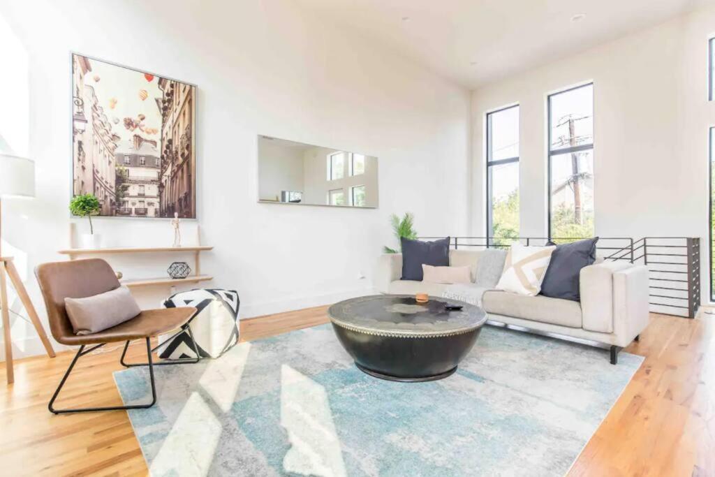 Glamorous Perfectly Located Luxury 2 Bed Townhome Dallas Bagian luar foto